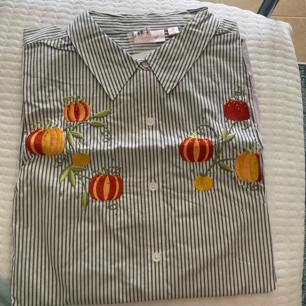 Quacker Factory | Pinstripe button down. Embroidered pumpkins. Size 2X. NWT - Picture 9 of 10
